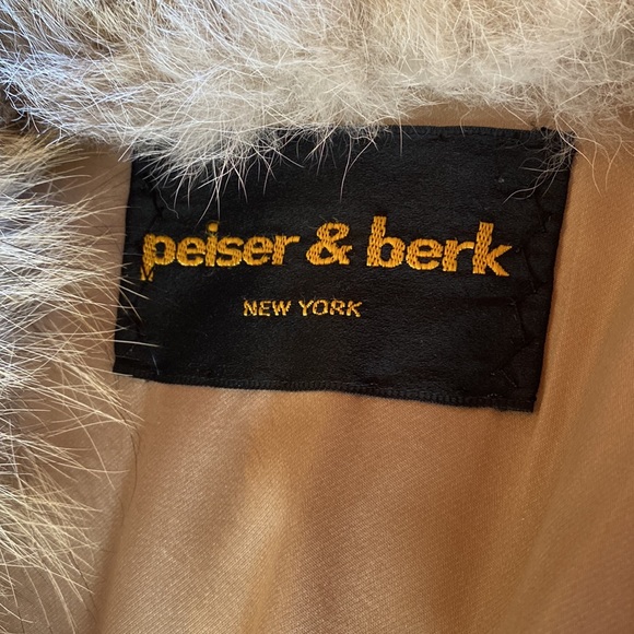 Peiser&Berk Canadian coyote fur coat with hood size large - Picture 6 of 9